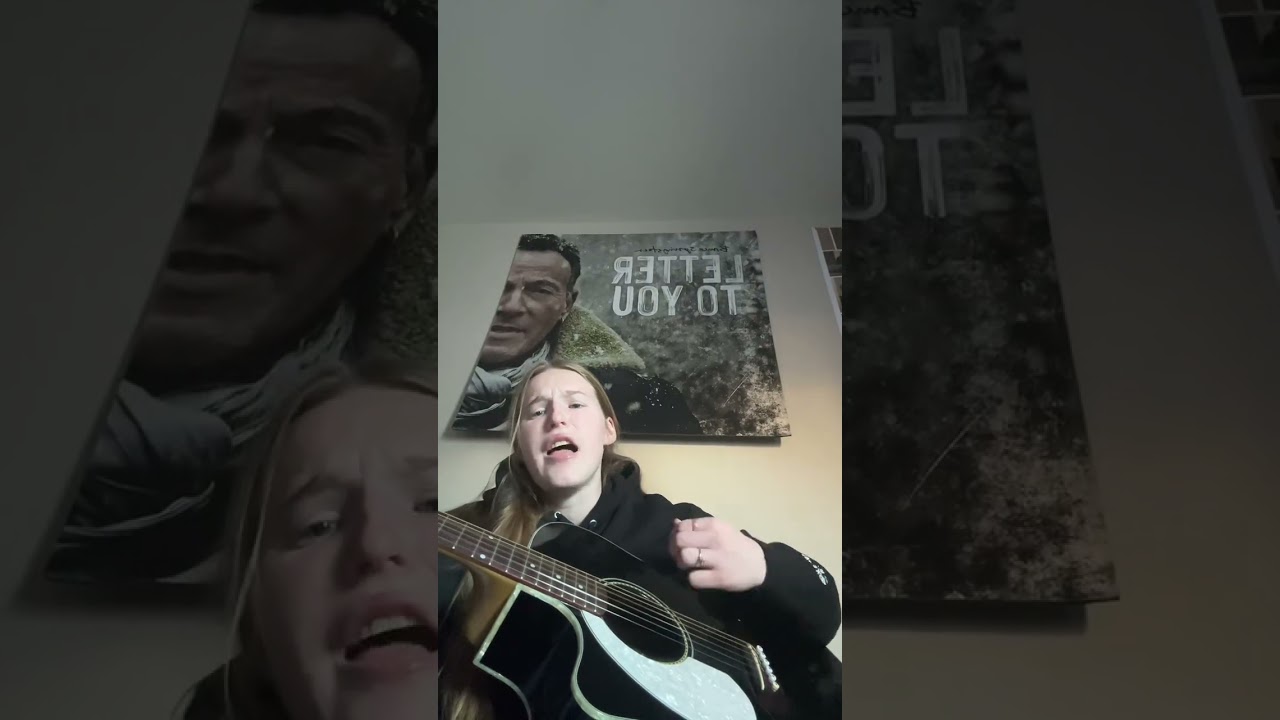 DONT MIND BRUCE IN THE BACK #cover #acousticcover #singersongwriter #americanmusician 