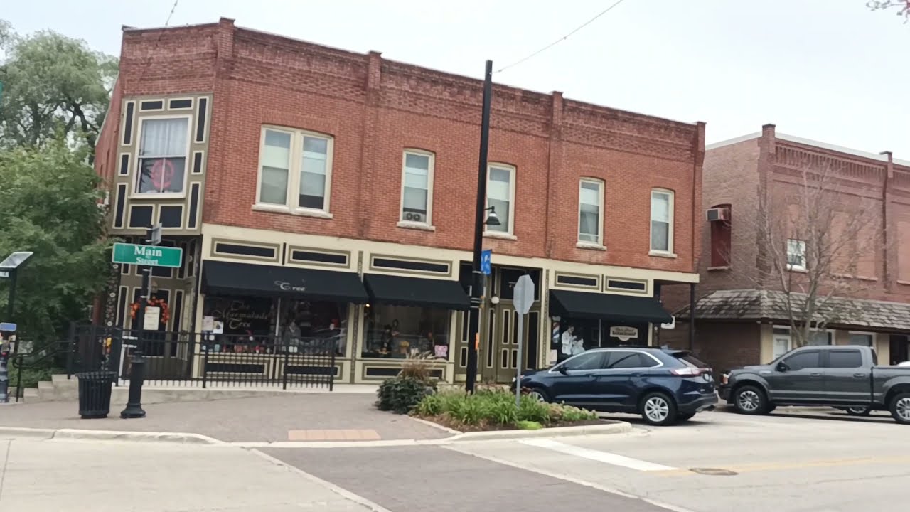 Downtown Oswego, IL