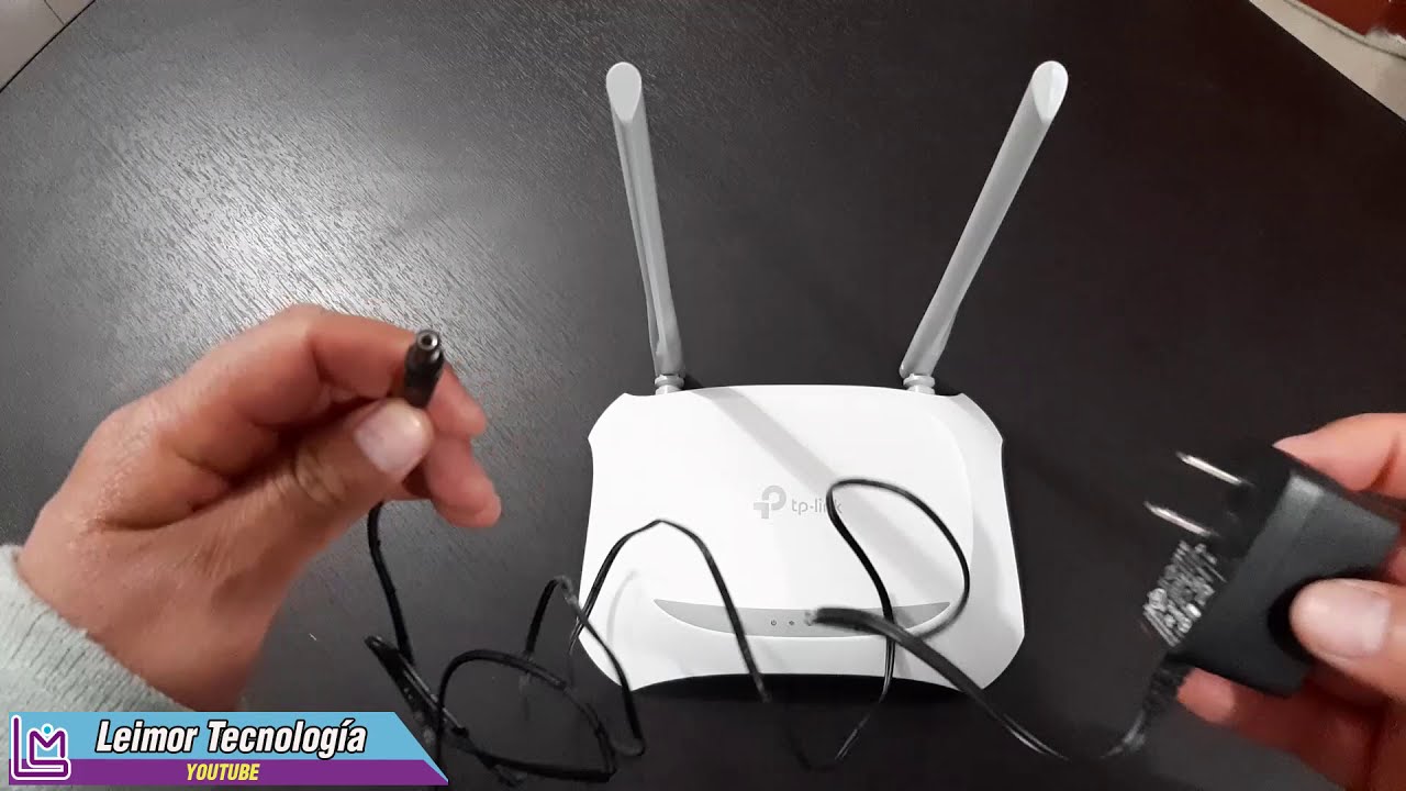 CÓMO REINICIAR UN ROUTER TP-LINK-TL-WR840N  MANUALMENTE O DESDE UN COMPUTADOR.