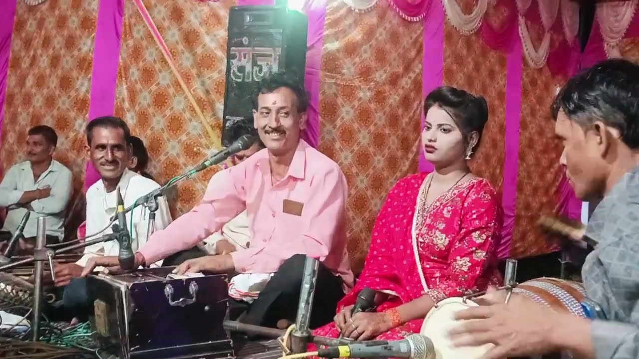 धुवाधार जबाबी राई कार्यक्रम 🌹गुड्डा यादव🌹🌹 मेघा यादव🌹#bundeli #meghayadav #guddayadav