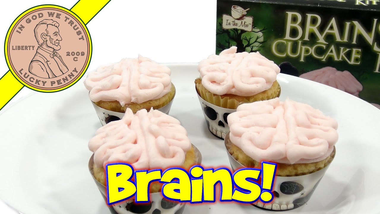 Brains Cupcake Kit...Make creepy brain cupcakes for Halloween!