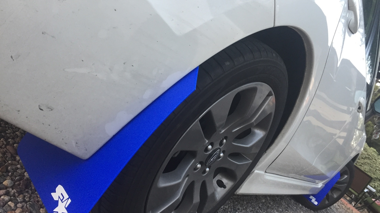 Rokblokz Mudflap install (2016 Impreza)