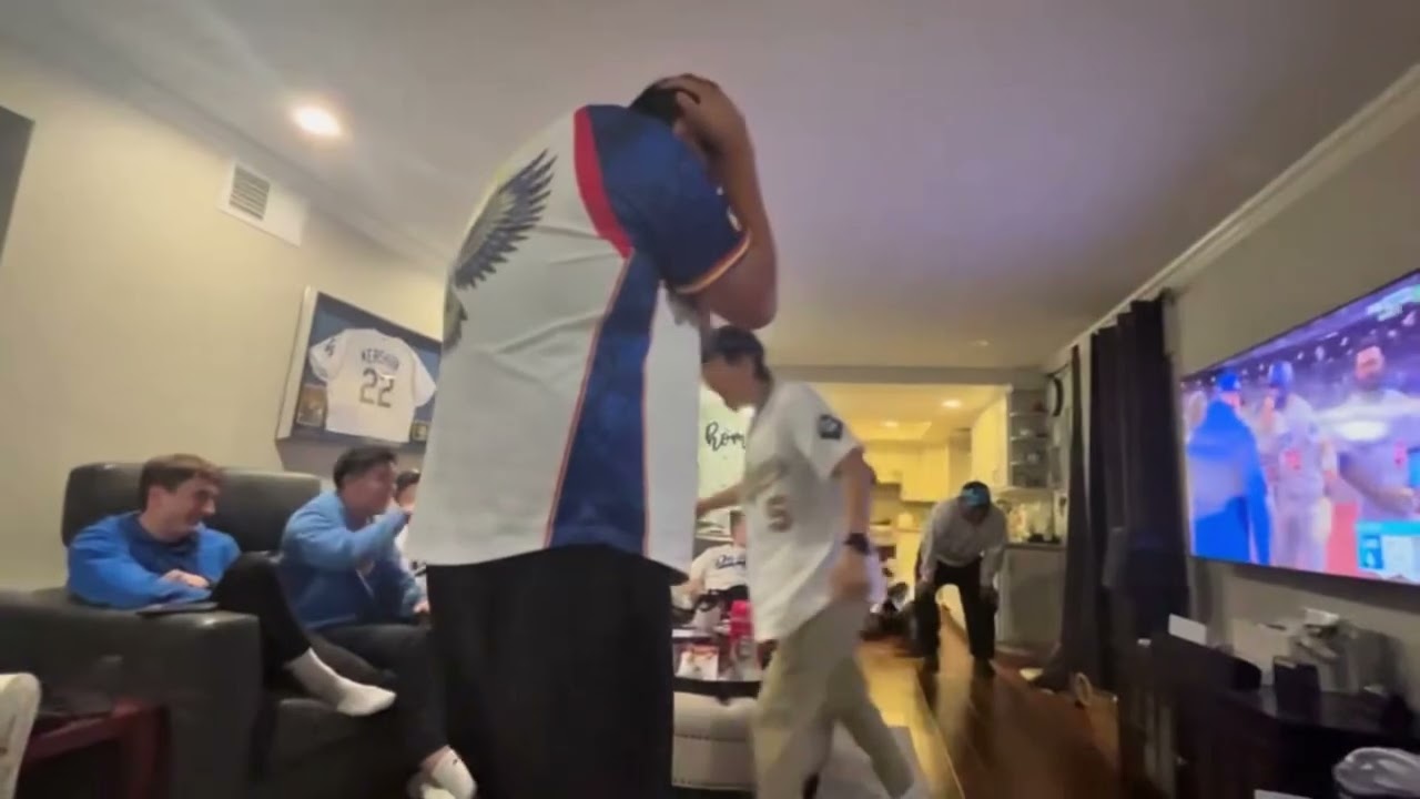 2025 WS Game 7 Miguel Rojas game tying HR/Will Smith go-ahead HR REACTION (11/01/2025)#dodgers 