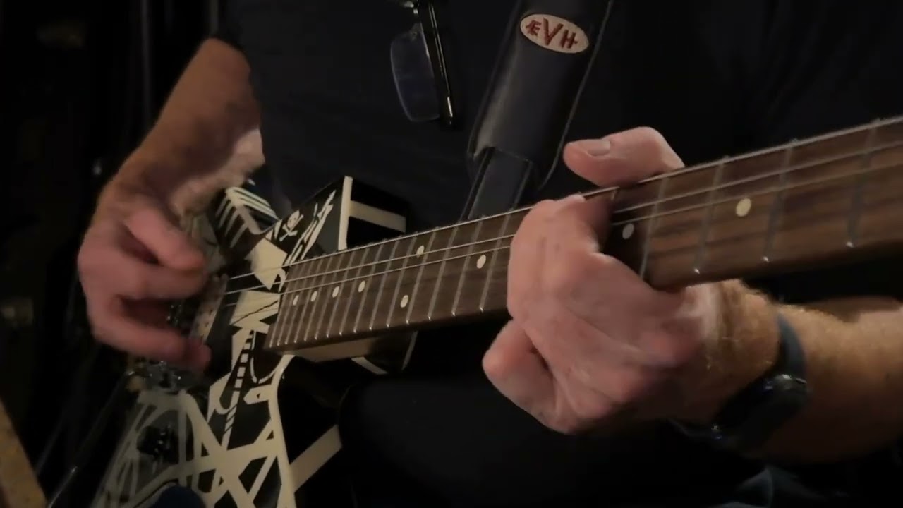 EwF - Einar William Freberg, EVH Shark Guitar, Riff Library Entry (Snippet)...FU-Tone, 10-08-24