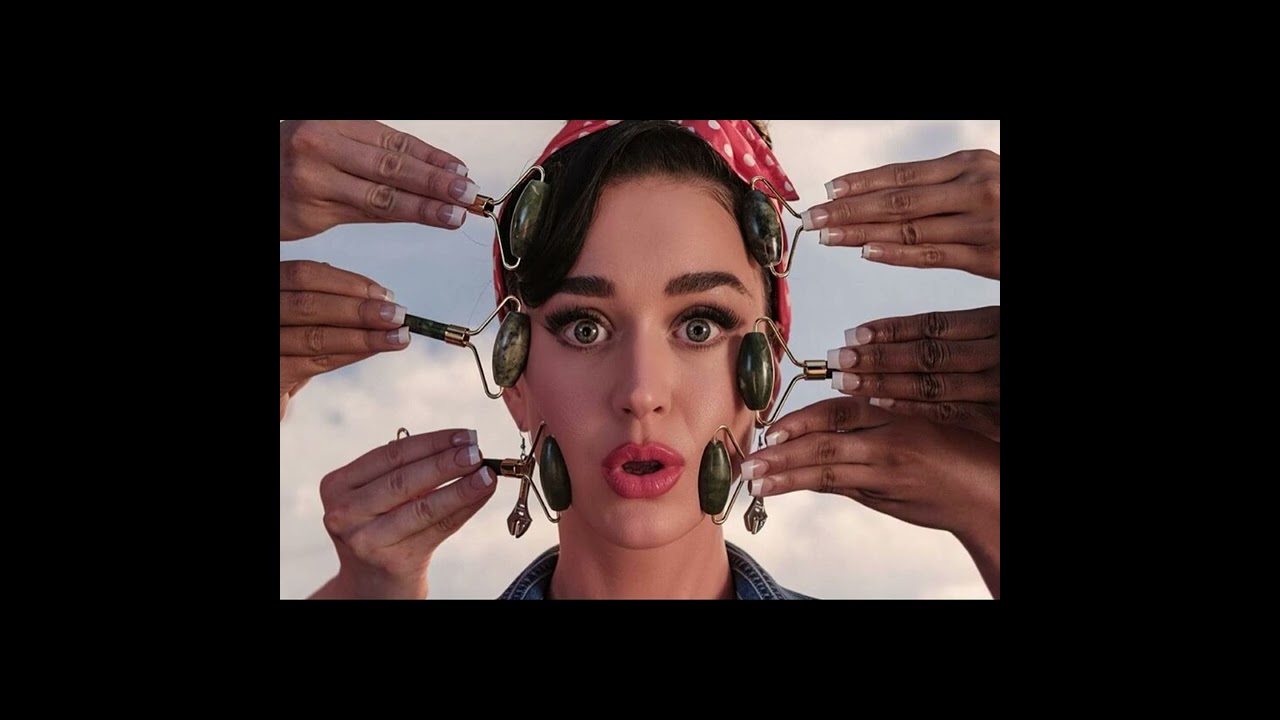 Katy Perry - WOMAN&rsquo;S WORLD HQ Audio
