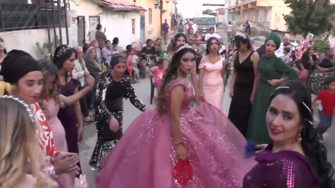 AHSEN GİZLENİR OGLU SONGÜL İLE BEKTAŞ GİZLENİR KINA 3