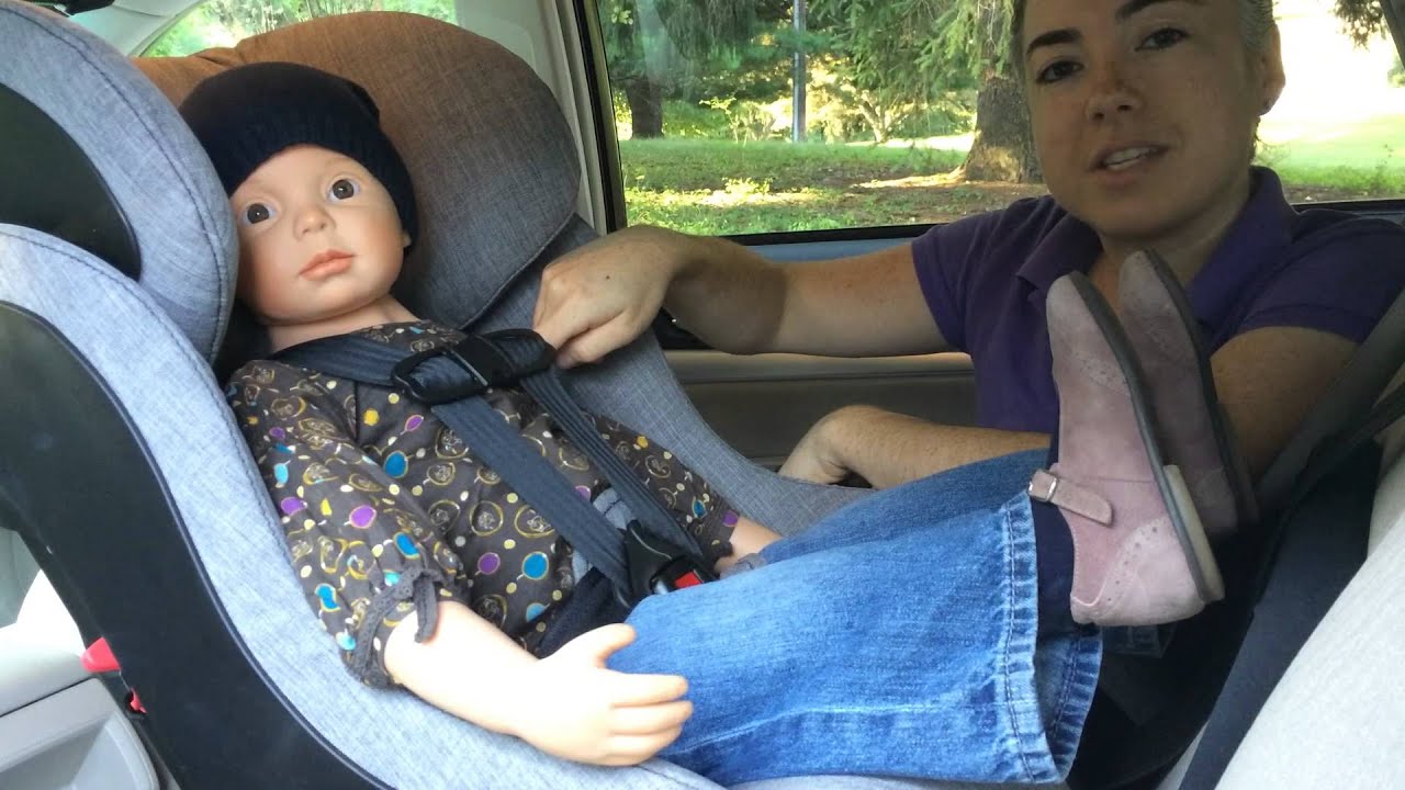 How To Buckle a Toddler or Big Kid in a Car Seat