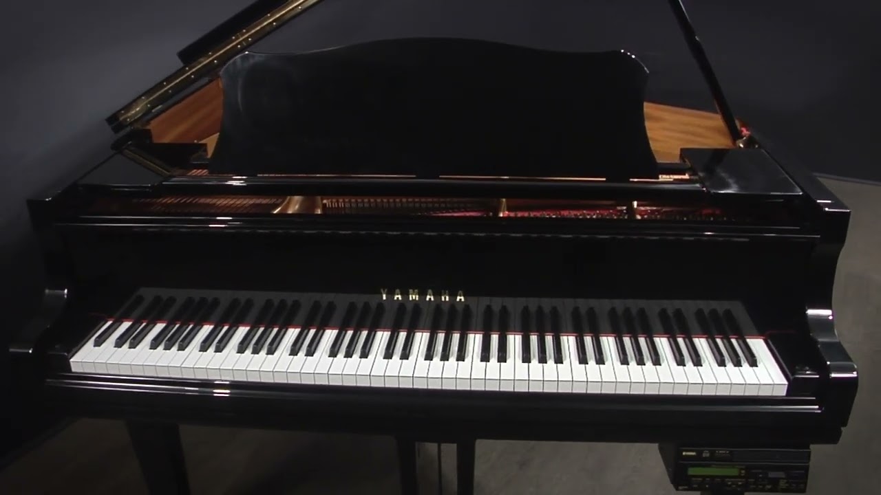 Yamaha Disklavier GC1 5'3