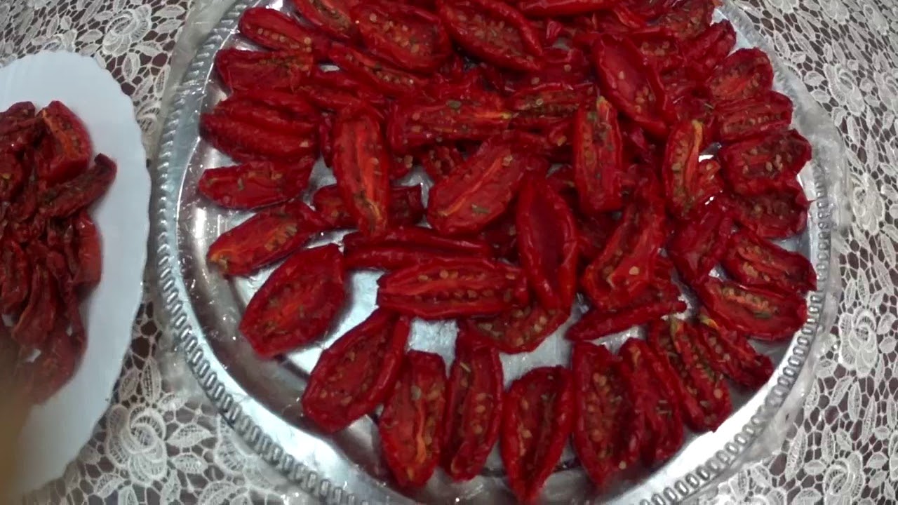 ТОМАТЫ ВЯЛЕНЫЕ БЕЗ ДУХОВКИ,  БЕЗ СУШИЛКИ , (необычным способом).