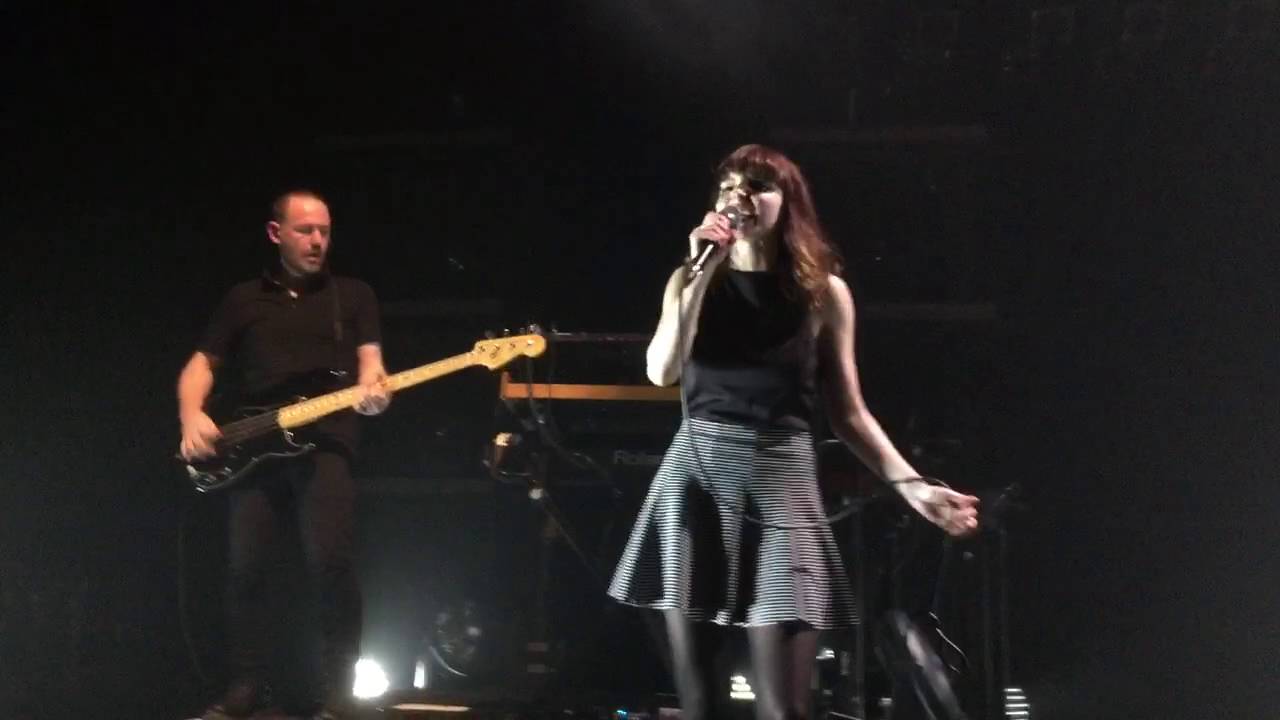 Playing Dead - Chvrches at Akasaka Blitz Tokyo, Japan 02/17/2016
