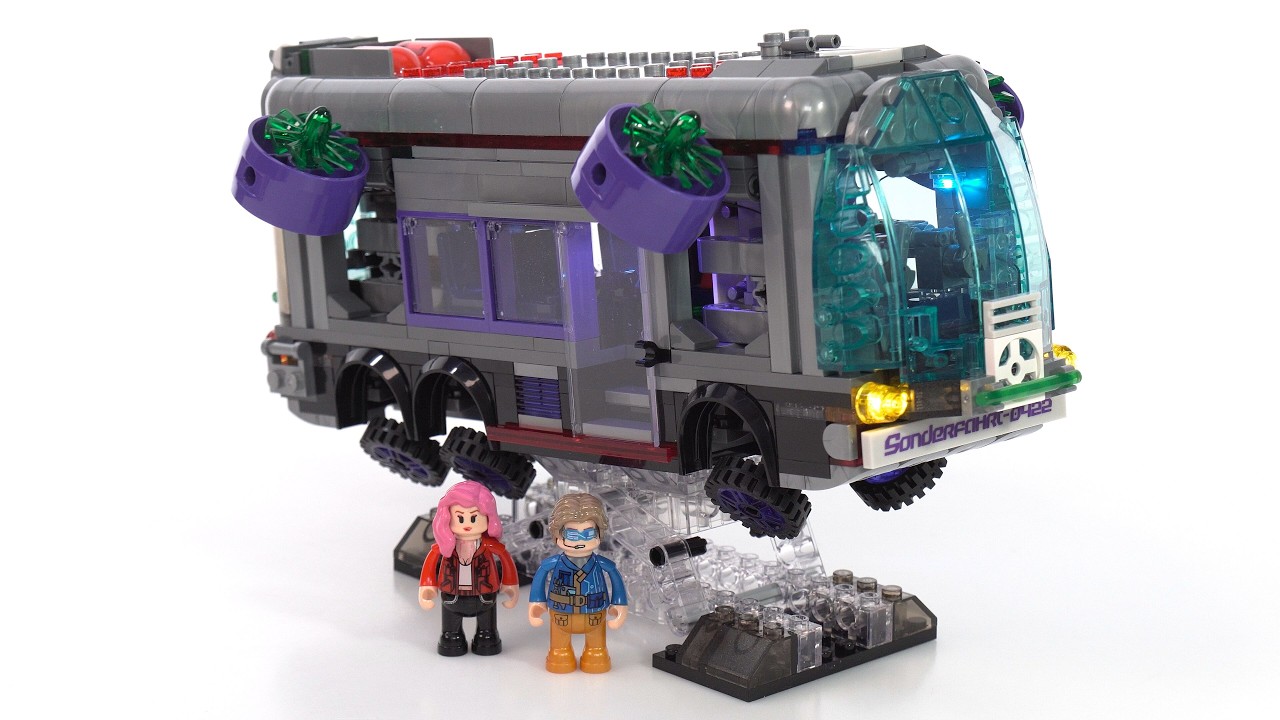 Lumibricks Future Bus review! $40 flying Cyberpunk mish-mash 
