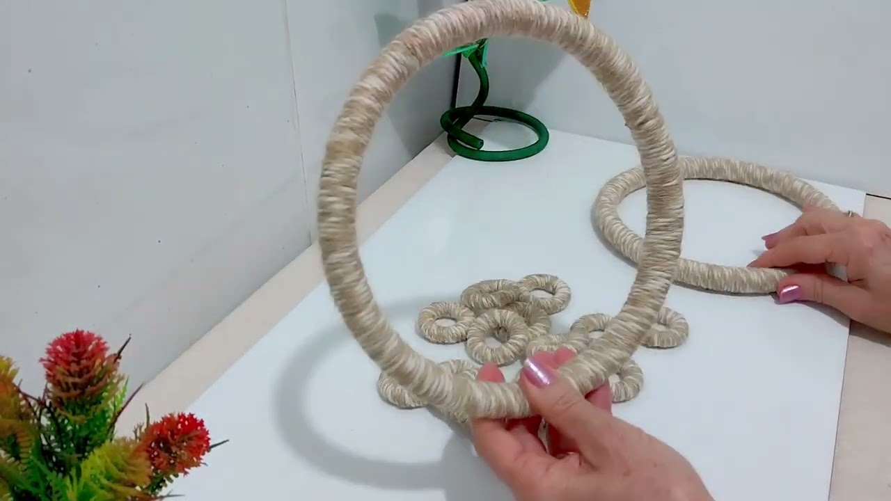 Como Fazer Bandeja Decorada Passo a Passo com Material Barato e F&aacute;cil de Fazer