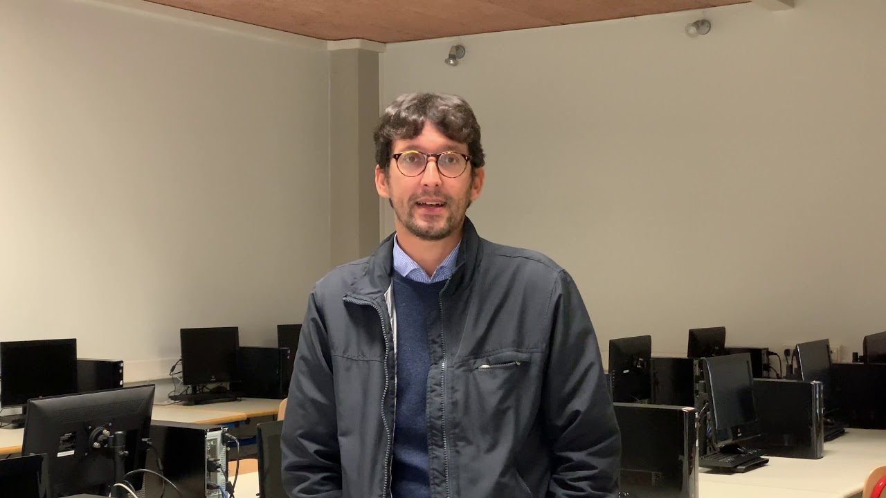 Il Liceo delle Scienze Applicate si presenta