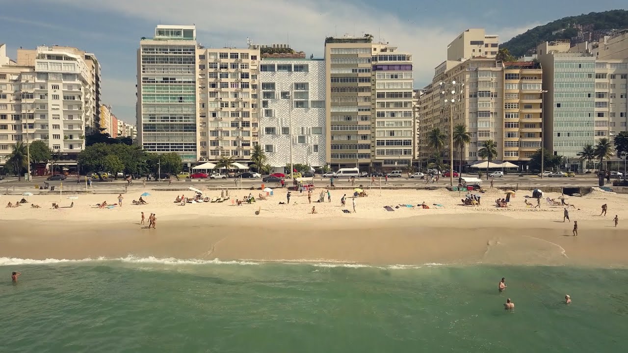 Hot&eacute;is que Valem a Viagem - Emiliano e Casas Brancas: Eleg&acirc;ncia, Design e Orla Bardot