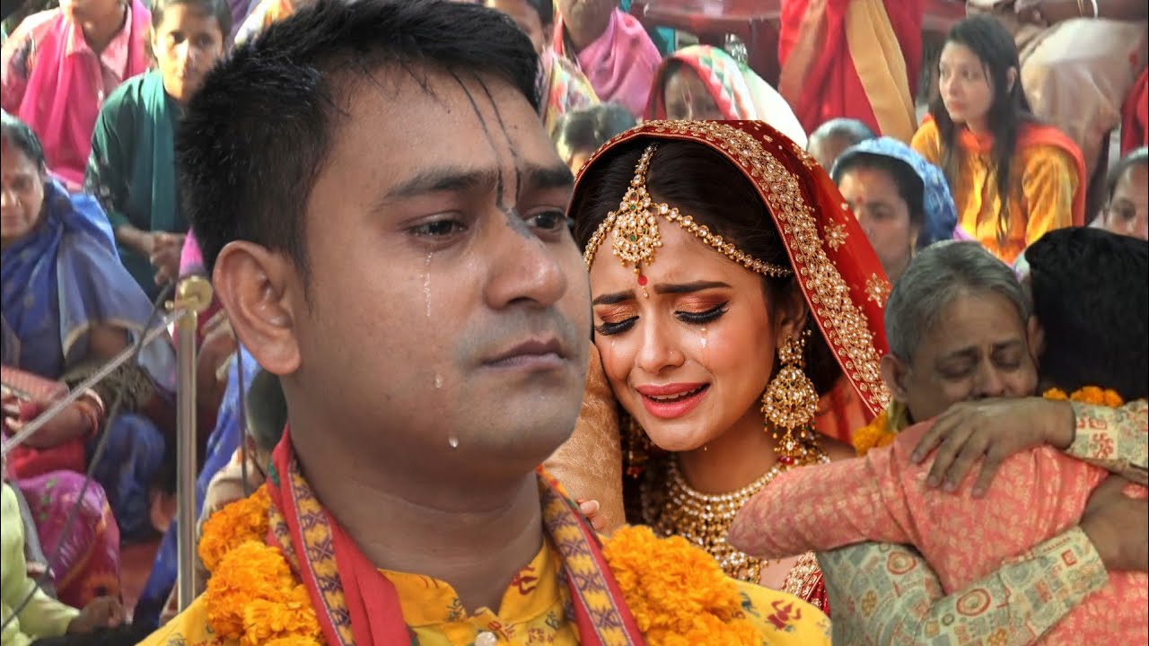 বুকের ভিতর হাজার কষ্ট নিয়ে কীর্তন করলো ভাইটি😭 দিপু দাস কীর্তন !! Dipu_das_kirtan !! 