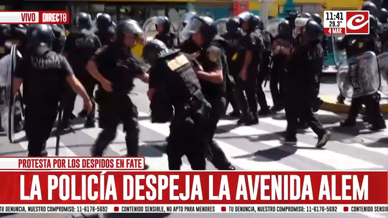La policía desalojó con balas de gomas y gases la protesta de los despedidos de FATE