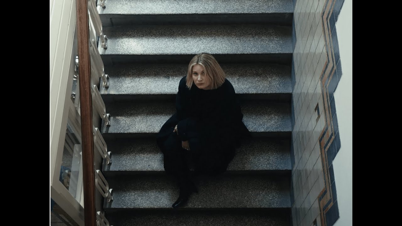 Merle - Is dit echt (Music Video)