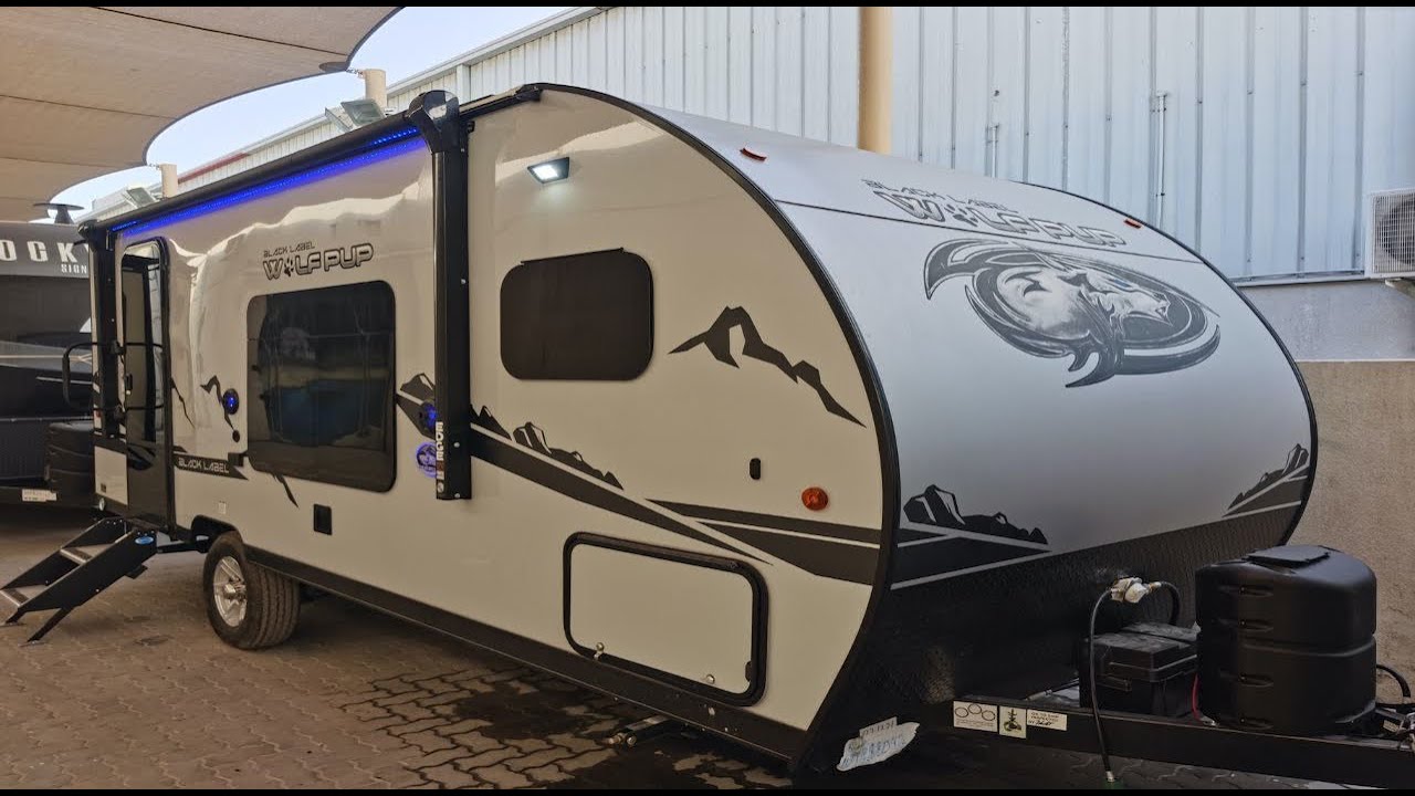 FOREST RIVER WOLF PUP 16HEBL BLACK LABEL EDITION TRAVEL TRAILER