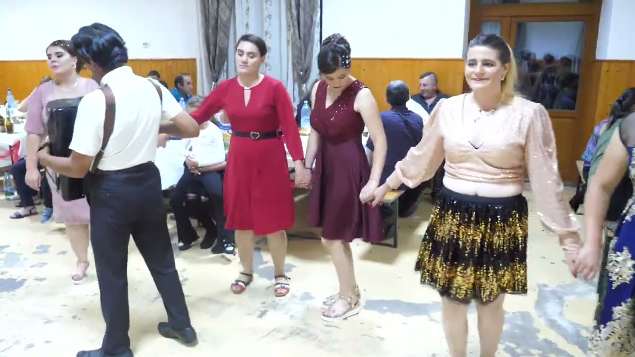 Cununie Petrica si Denisa si micuta botezata Larisa Marilena 23 09 2023 Partea 5 bun