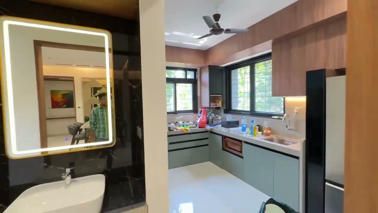 beautiful 3 bhk flat for sell in pradhikaran Pune contact 9834912208 prize 1.85 cr 