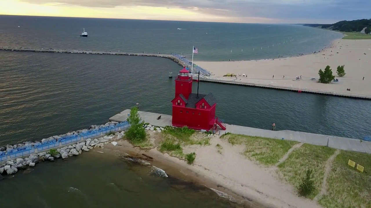 Big Red Lighthouse, Holland Michigan