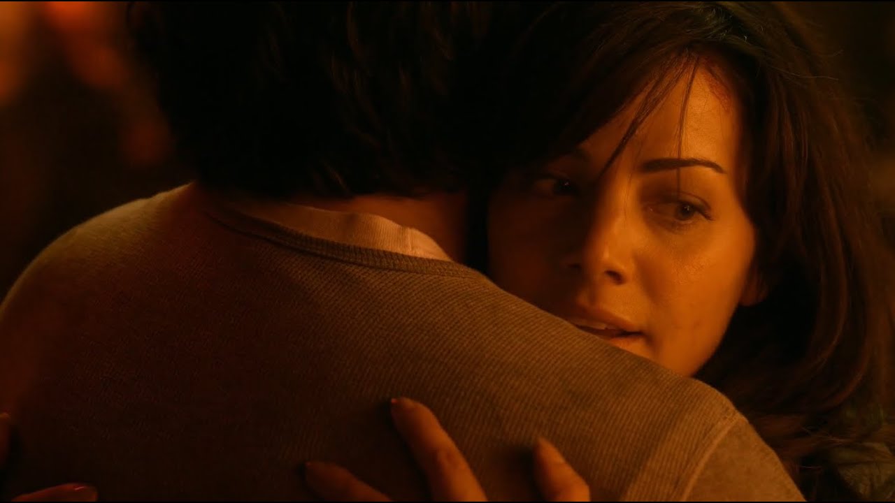 Smallville || Pandora 9x09 (Clois) || Clark & Lois Hug and Reunite in AU Future [HD]