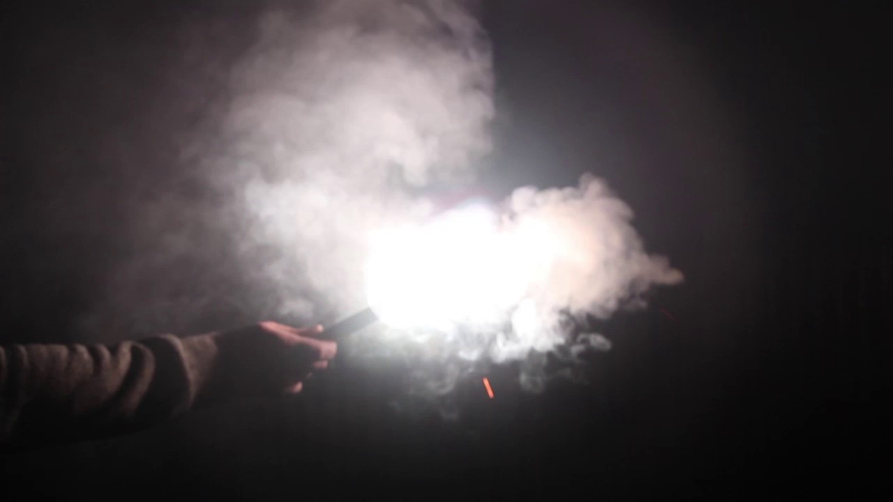 White strobo torch
