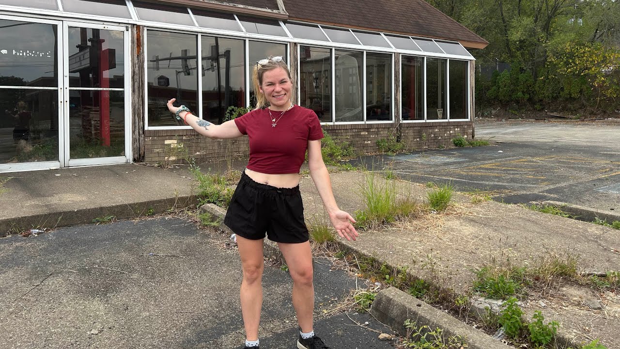 ABANDONED MYSTERY - MOLDY FAST FOOD RESTAURANT (Burger King?) - Washington, PA