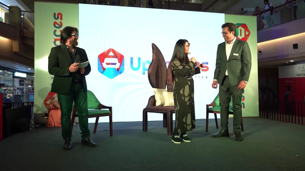 Singer-Banker-Philanthropist Amruta Fadnavis inaugurates Upspaces, Thane