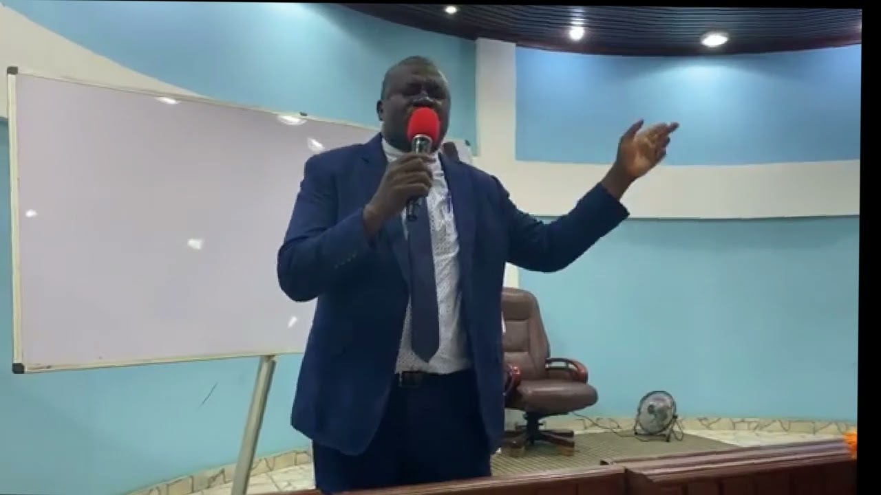 Jesus é Deus, com a Igreja | Pastor Luís Danda