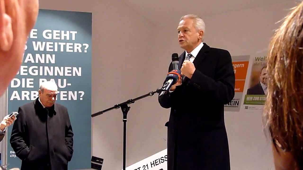 Dr. R&uuml;diger Grube pr&auml;sentiert 