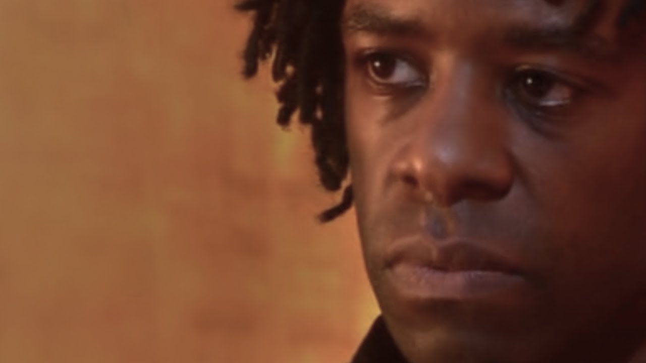 Hamlet - Adrian Lester - Peter Brook - Shakespeare - 2002 - Multiple Subtitles - 4K