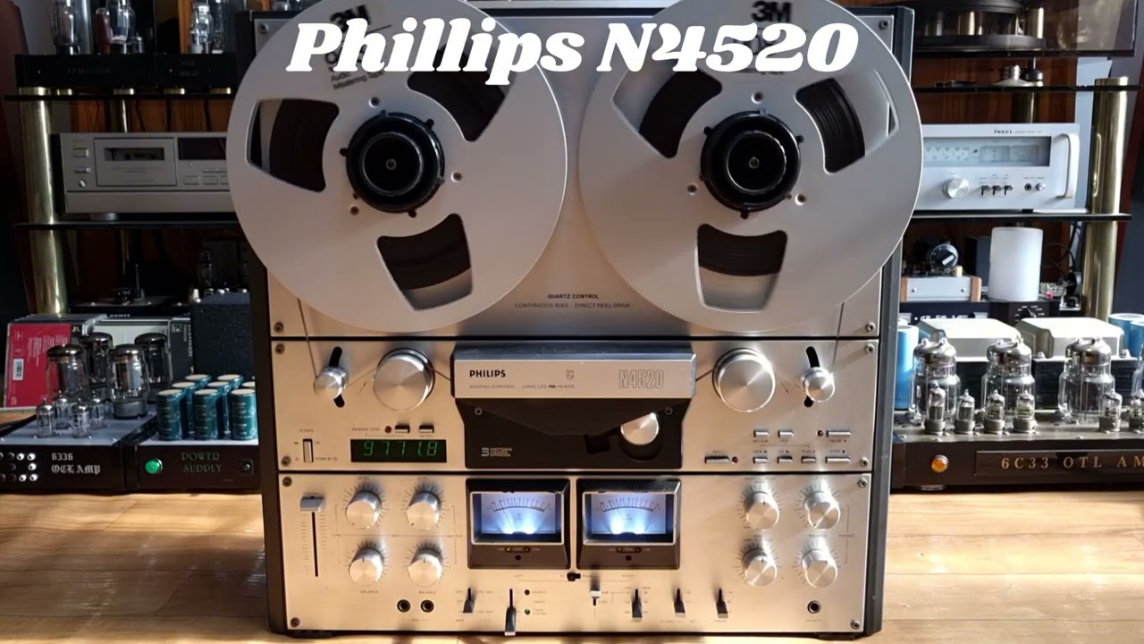 Philips N4520 Open Reel Tape Deck - A MAN AND A TRAIN 