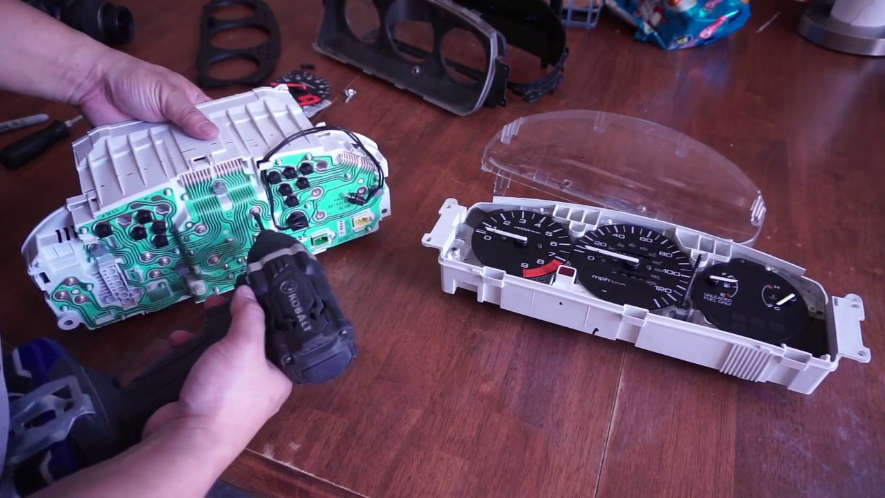 99-00 Civic Si Cluster into 92-95 Civic, Clean Stock Look