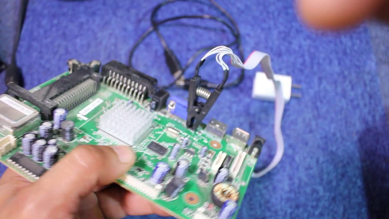 مبرمجة سريعة  بمواصفات رهيبة من موقع  banggood  EZP2010-USB-High-Speed-EEPROM-SPI-BIOS-Programmer