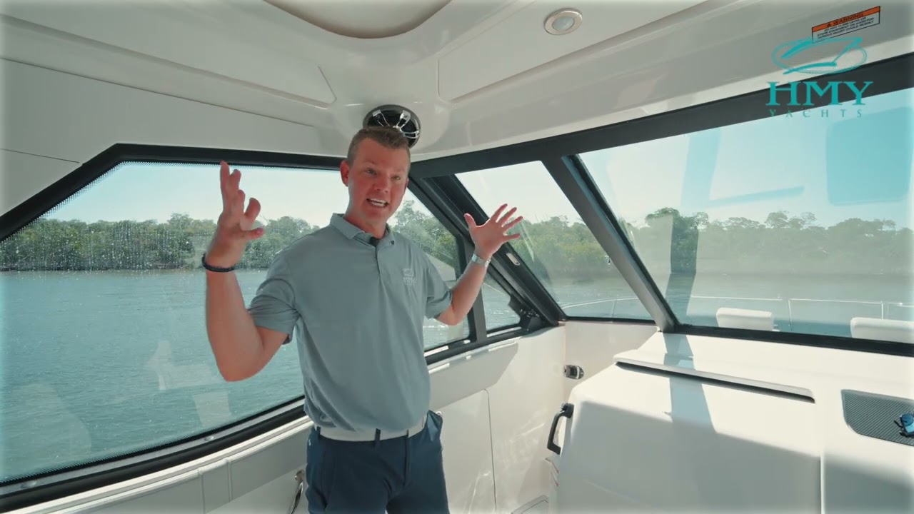 2021 Sea Ray 320 Sundancer - For Sale with HMY Yachts