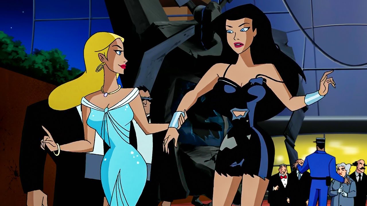 Wonder Woman is a BAD GIRL now and goes Clubbing All Night