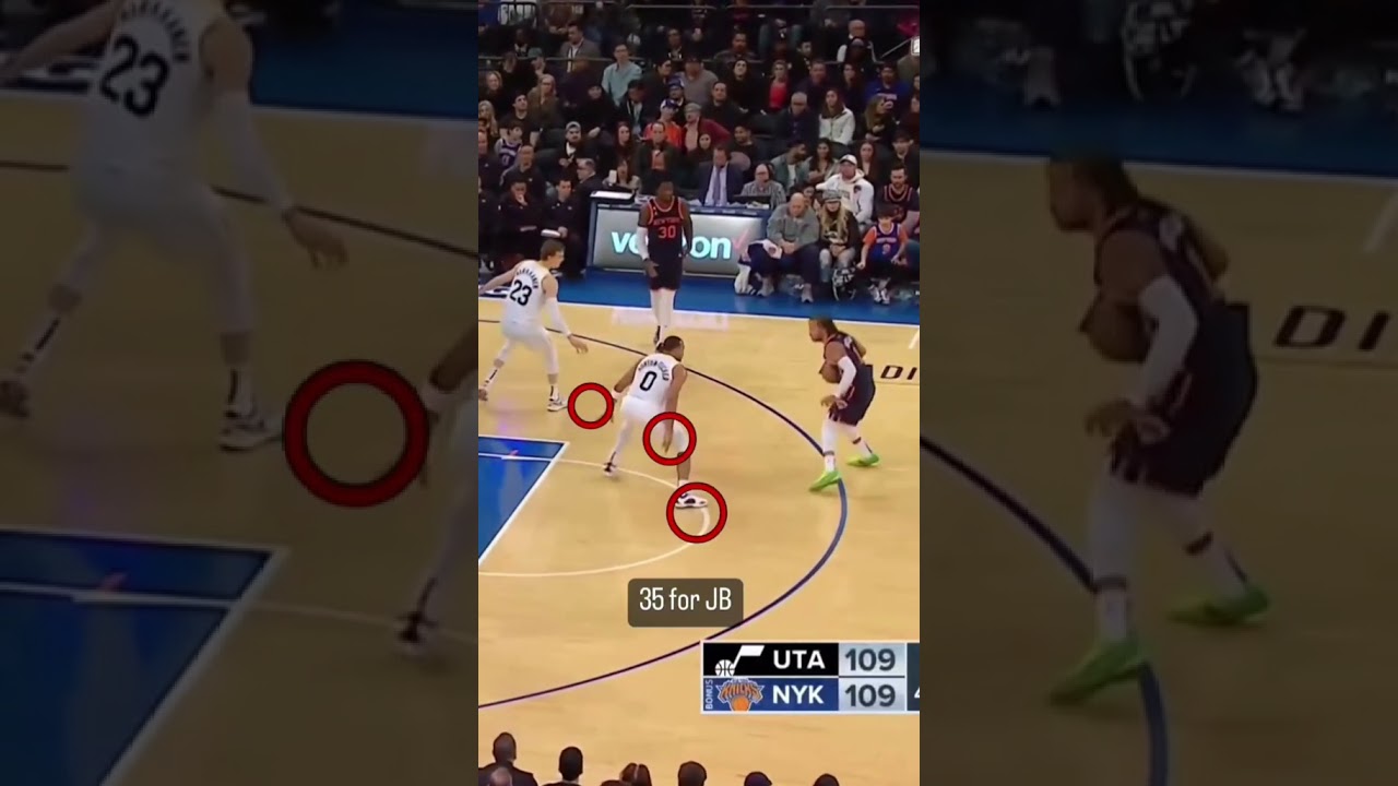 How to create an opening for a step back shot #offense #shooting #stepback #NBA #basketball #tips
