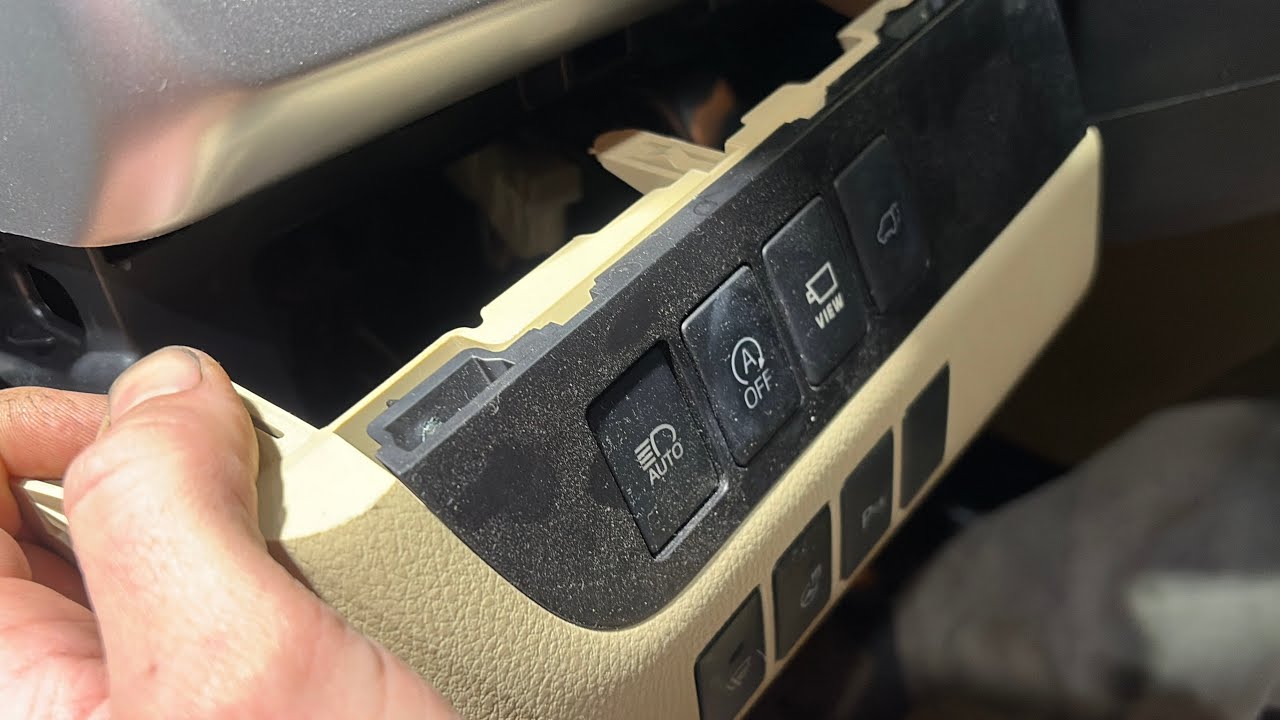 Установка жгута проводов системы Start Stop Disable для Toyota Highlander 2016-2021