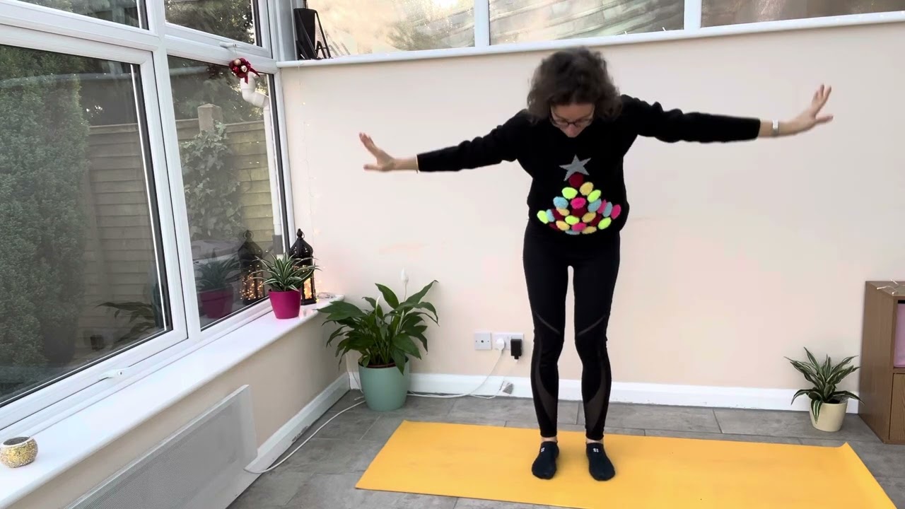 Candice Machtus Yoga - Short Flow for the Back & Shoulders