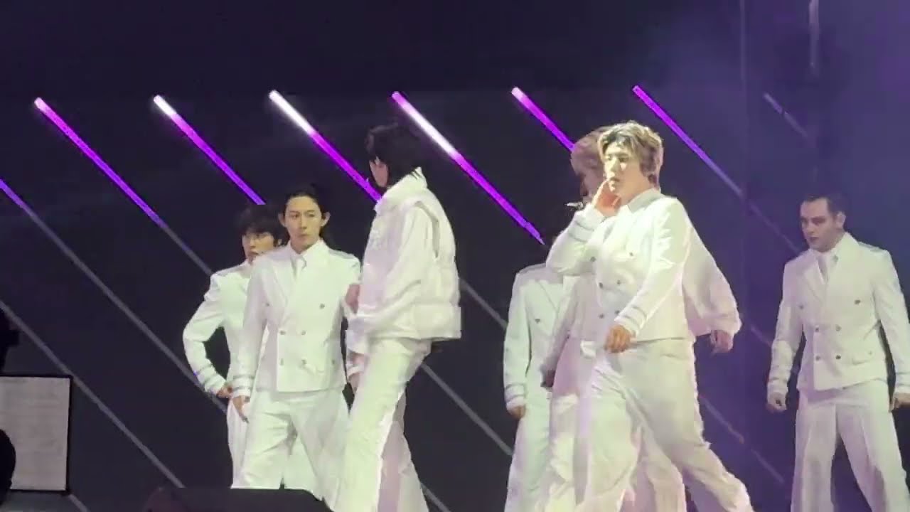 TWS(투어스) - OVERDRIVE/中間有許光漢.Kazuha.Eunchae OVERDRIVE  Challenge(260110_The 40th Golden Disc Awards)