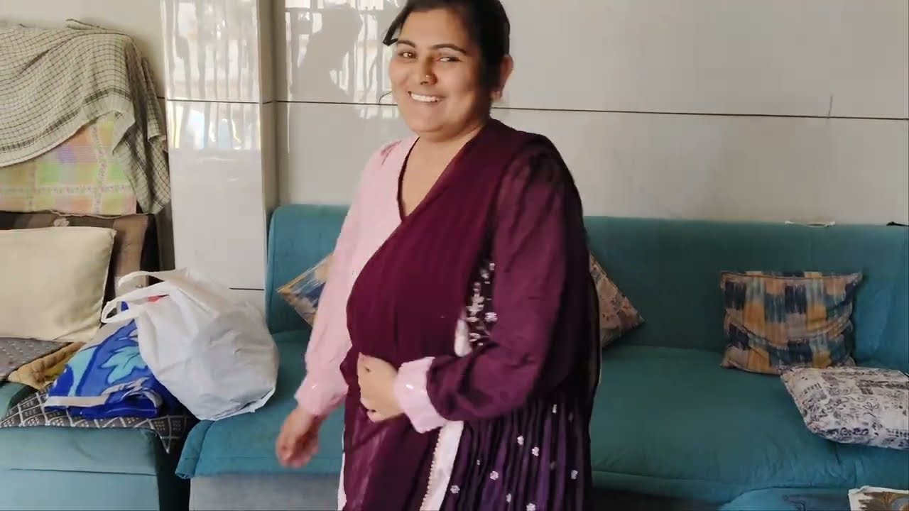 આજે મેં ક્રોપ ટોપ કેમ પેરુ