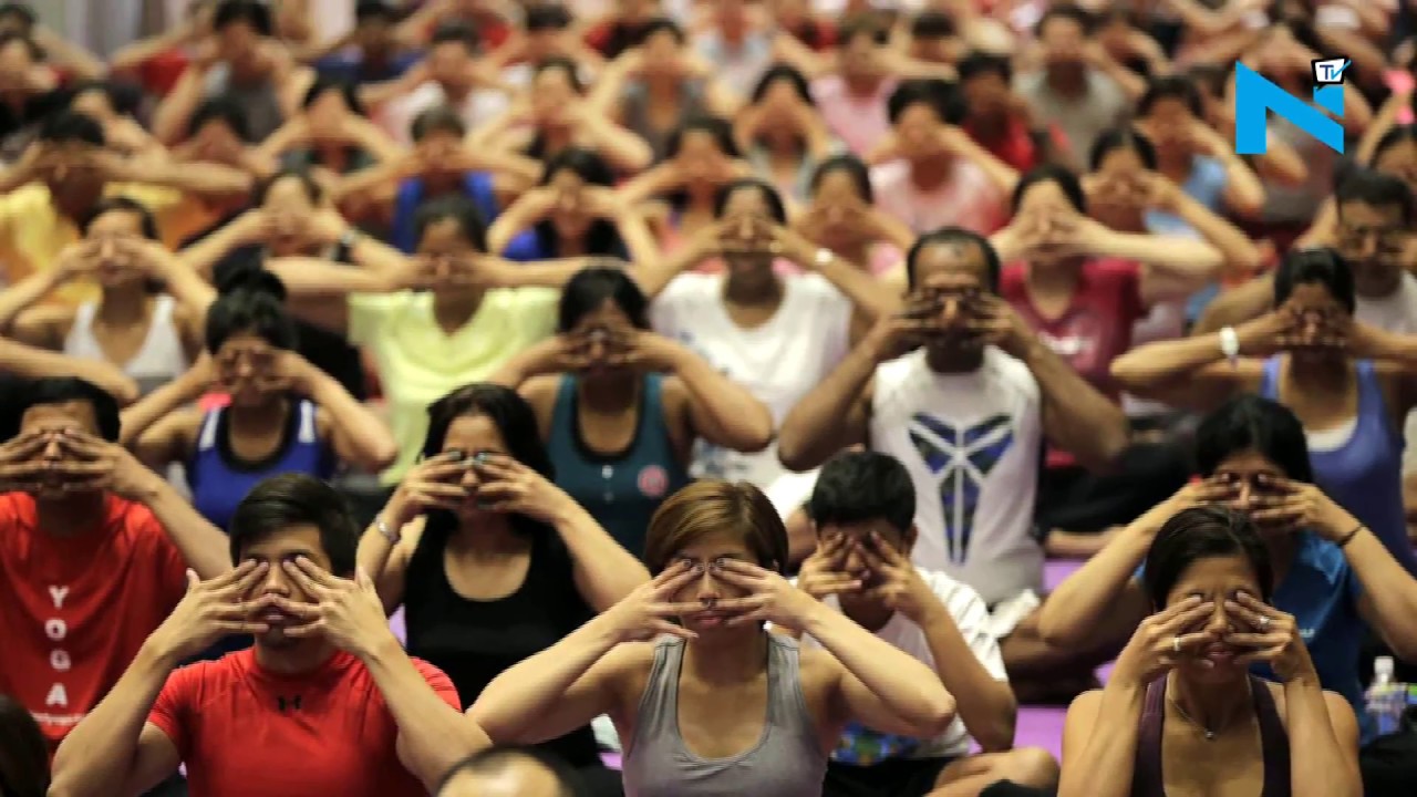 World&nbsp;celebrates International Yoga Day, UN unveils special stamp