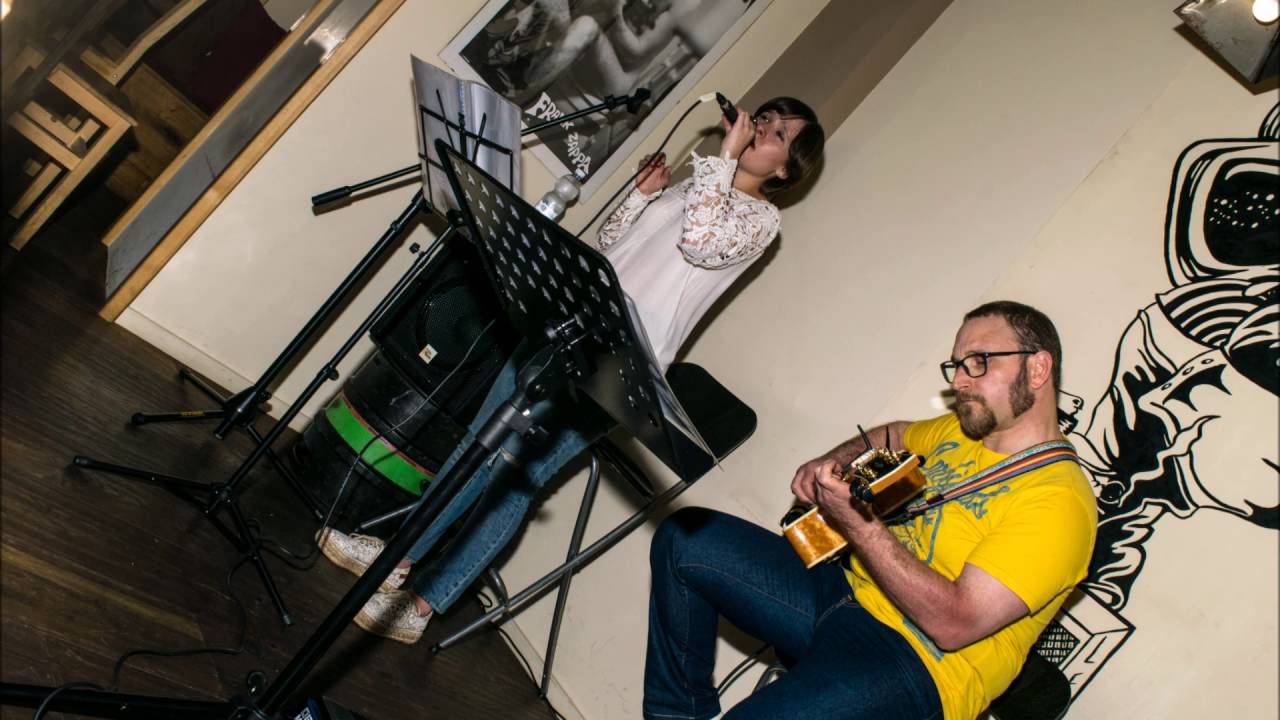 Acoustic Pies - Come Together (The Beatles cover)