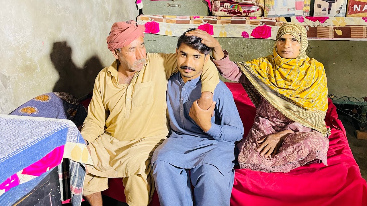 Ma Eid Manama  Apna Ami Abu G K Pass A Gya Or Kise Ke Koe Bat Na Sune