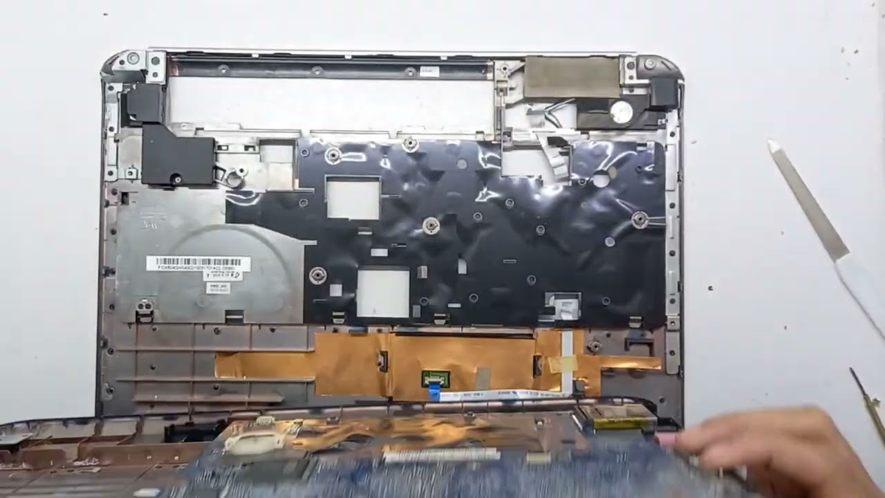 How to dissemble and assemble Packard bell Easynote TJ65 Cleaning #packard #laptop #repairing