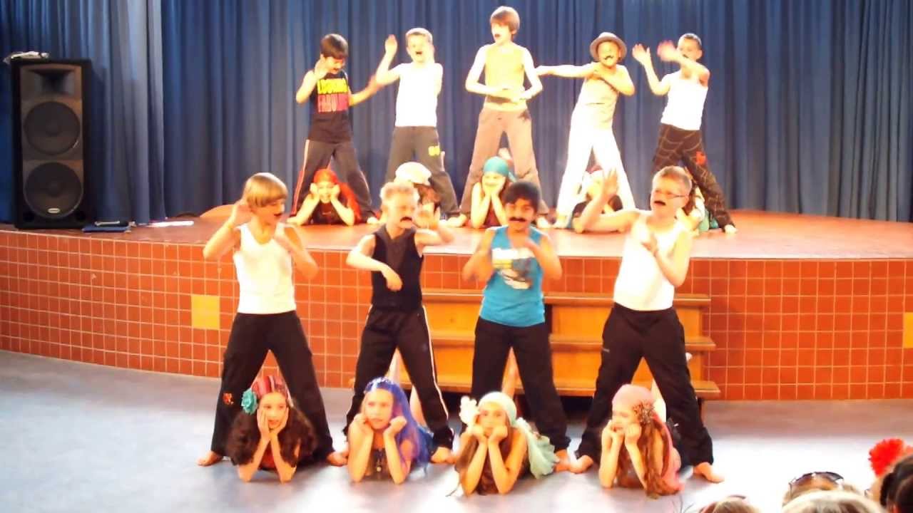 Viering Groep 6B OBS 't Palet 06-06-2013