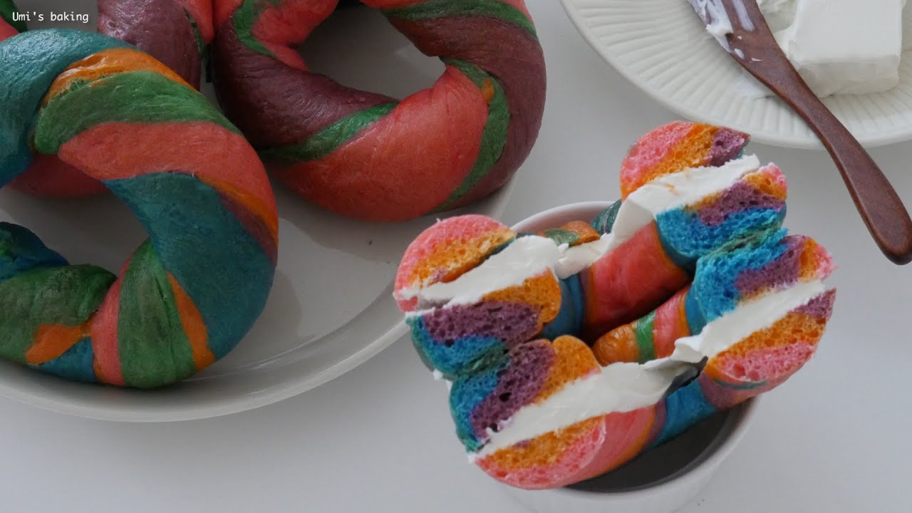 Вкусный радужный бублик