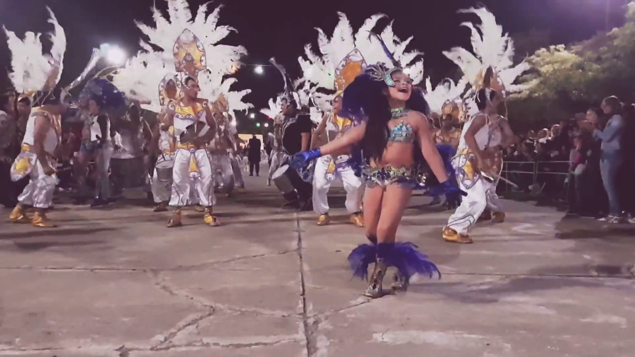 Ni&ntilde;a Pasista | Comparsa Malibu - Corsos de Monte Vera 2018 / 2da