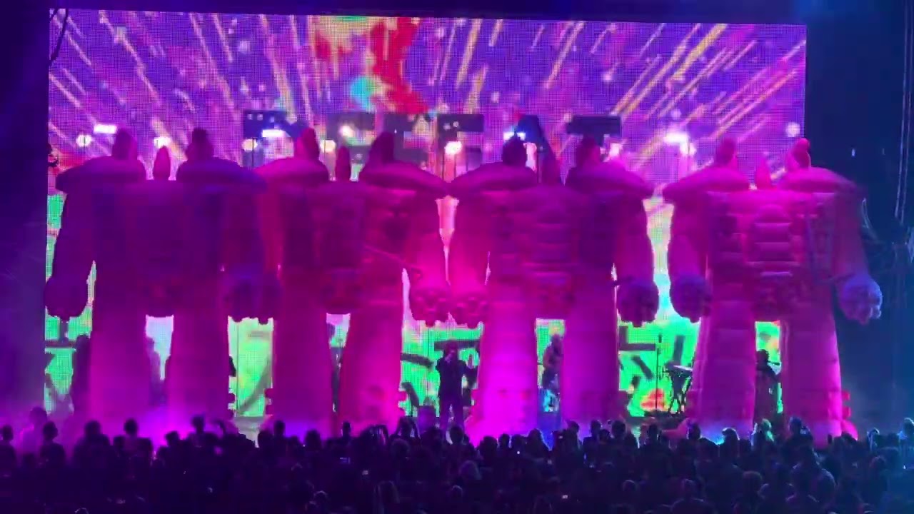 The flaming lips at the Mann in Philly “yoshimi battles the pink robots parts 1&2” 8-5-25 